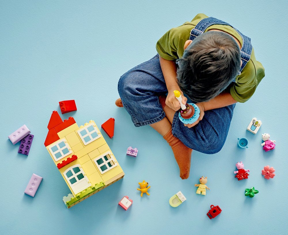 LEGO 10433 DUPLO Urodzinowy domek Peppy umiejętności 