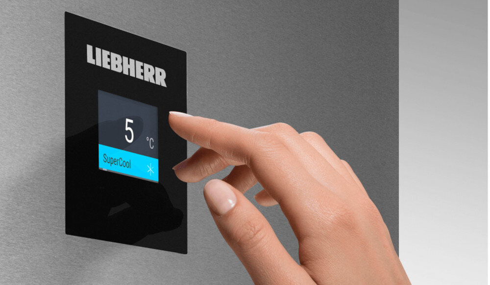CHŁODZIARKA LIEBHERR CBNbsc 778i EASYFRESH wyświetlacz sterowanie funkcje ustawienia łatwe wygodne