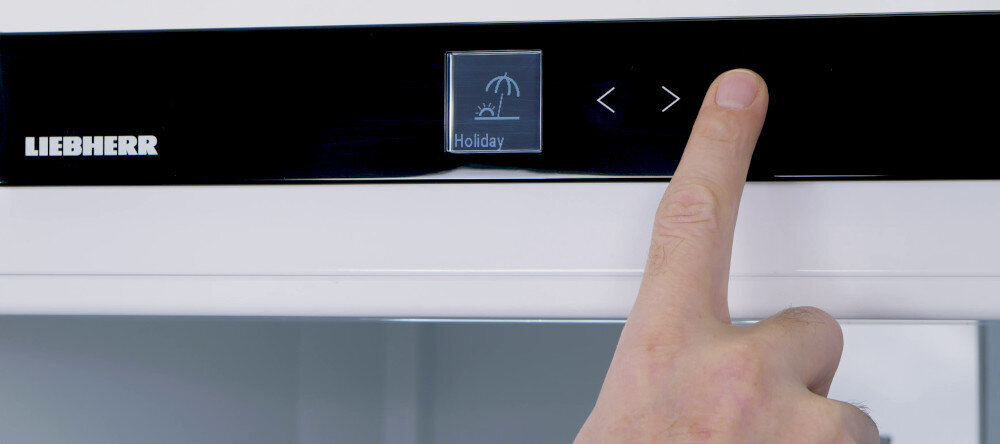 CHŁODZIARKA LIEBHERR CBNsdc 765i EASYFRESH HolidayMode tryb wakacyjny oszczędność energii rachunek prąd