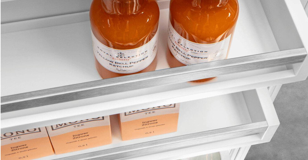 CHŁODZIARKA LIEBHERR CNc 5703 półki na drzwiach regulacja wysokość butelki