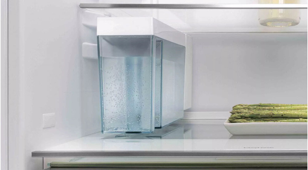 LODÓWKA LIEBHERR ICND 5133 chłodne napoje kostki lodu IceMaker zimna woda