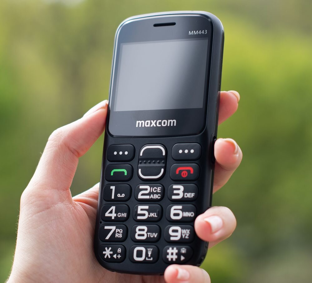 Telefon MAXCOM MM443 4G wyświetlacz