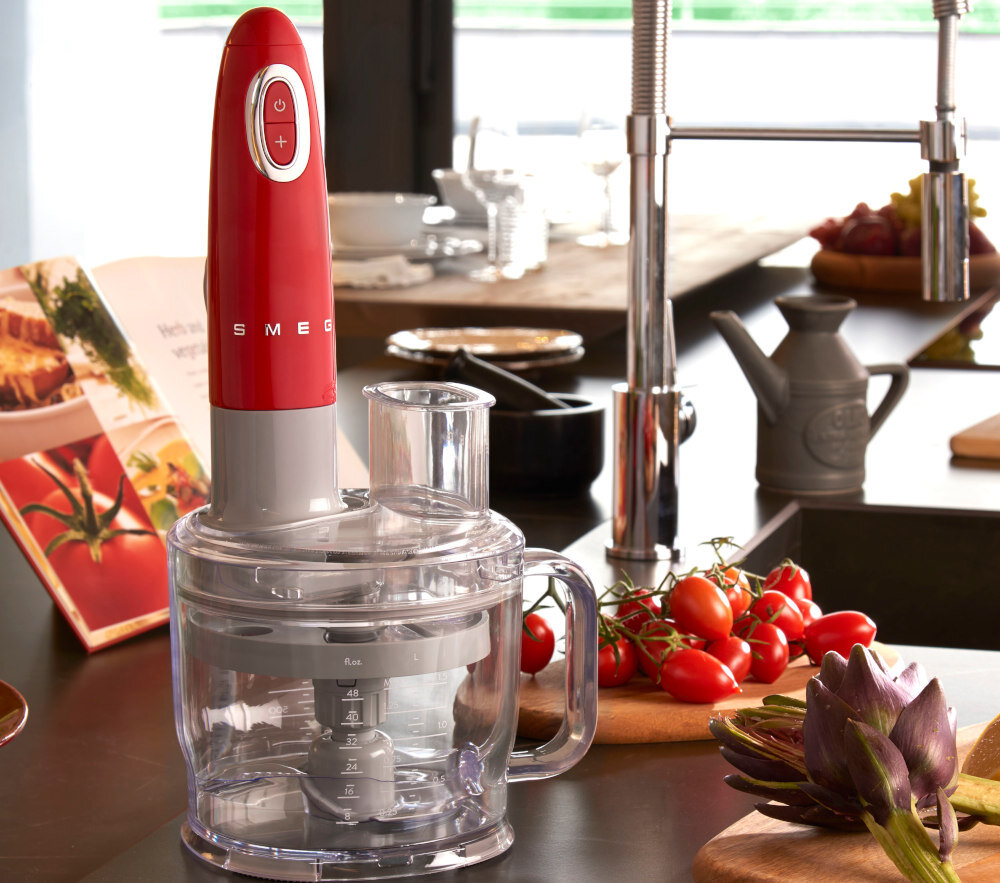Malakser do blendera SMEG HBFP11 Optymalna forma wymiary wysokość waga  przechowywanie w szafce lub na blacie