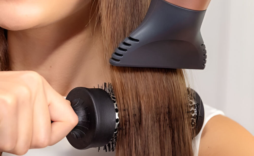 Suszarka CECOTEC Bamba IoniCare RockStar Retro 2000W pielęgnacaj włosów technologia AirRepair nawilżenie włosów bardziej elastyczne zdrowe włosy piękne zdrowe włosy