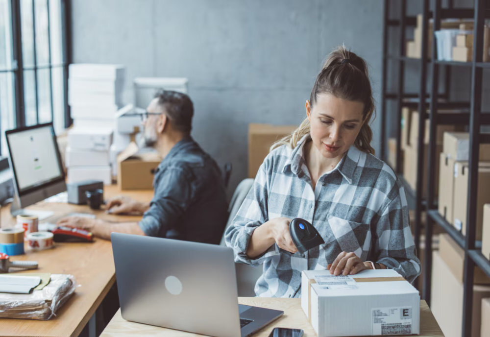 Antywirus NORTON Small Business Zabezpiecz kluczowe dane antywirusa tworzenie trzech oddzielnych kopii zapasowych w chmurze