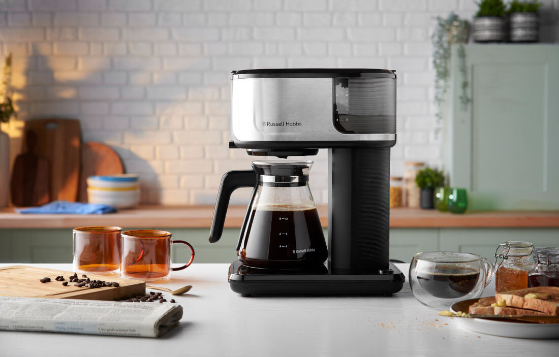 Ekspres RUSSELL HOBBS 26840-56 Attentiv Czarny