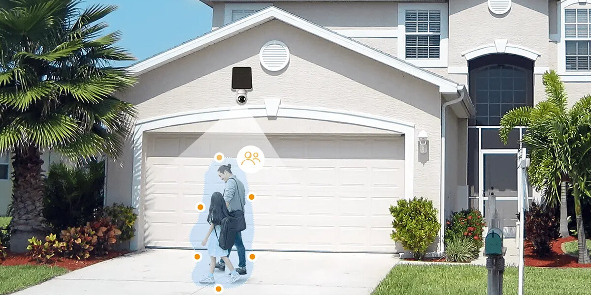 Kamera IMOU Cell PT Zewnętrzna, Wi-Fi, aktywność, monitorowanie, dostosowanie, reakcja, kamera zamontowana nad garażem reaguje na ruch przed garażem