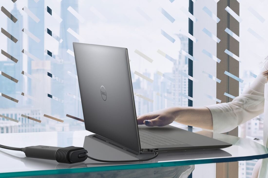 Laptop DELL XPS 9640 - czytnik linii papilarnych