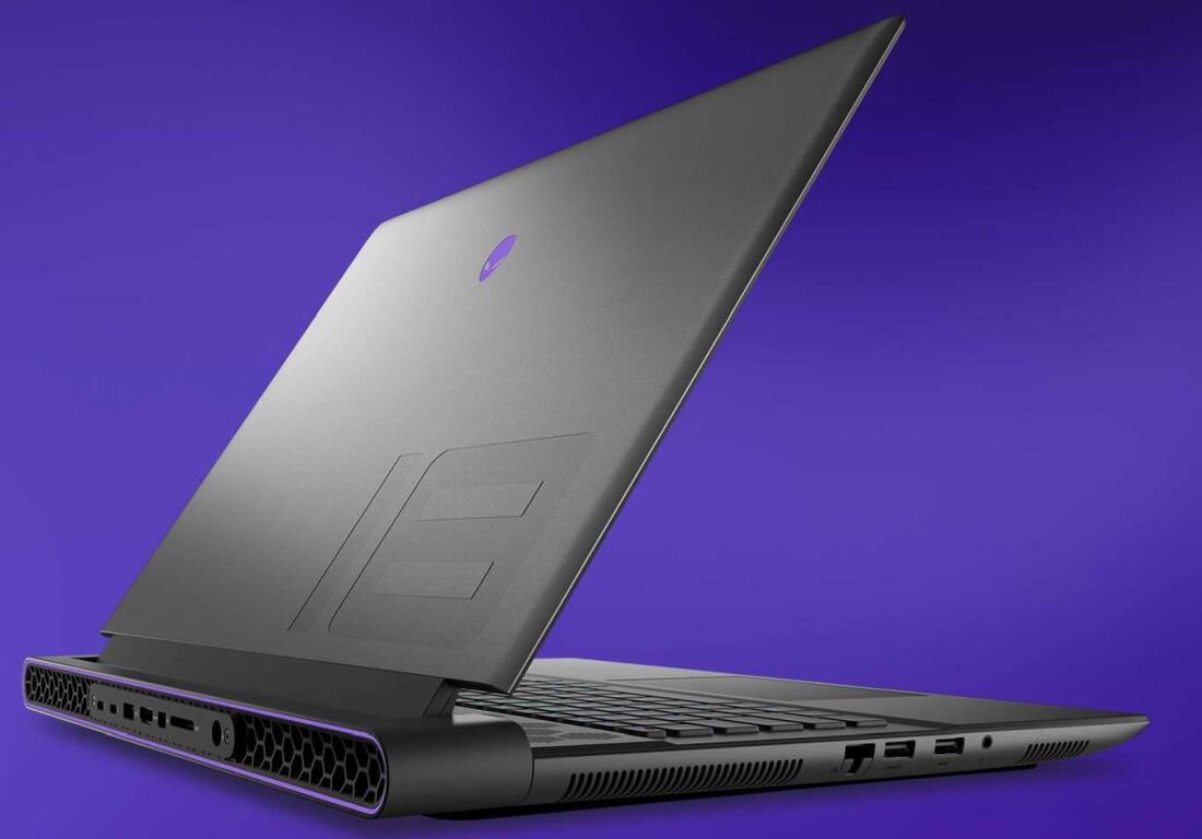 Laptop DELL Alienware M18 R2 18R2 - wytrzymała obudowa 