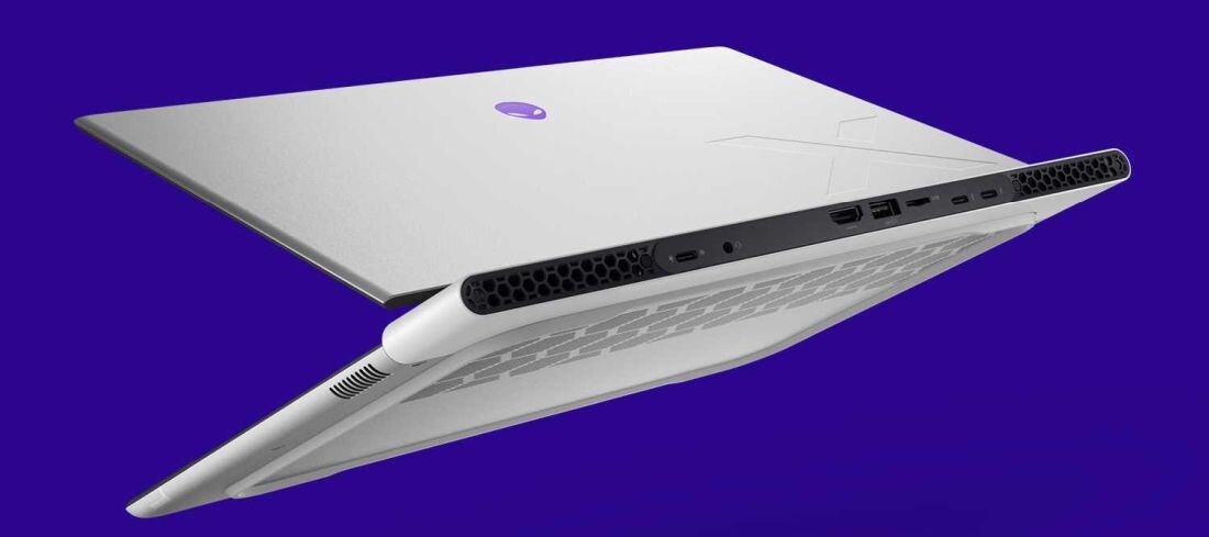 Laptop DELL Alienware x16 R2 X6R2 - zaawansowany system chłodzenia 