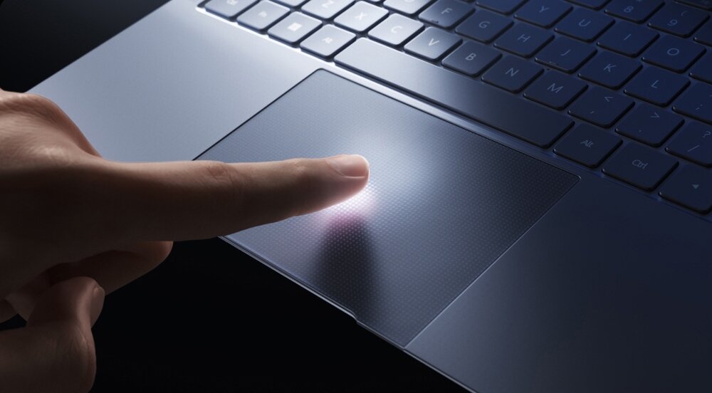 Laptop HUAWEI MateBook X Pro praca