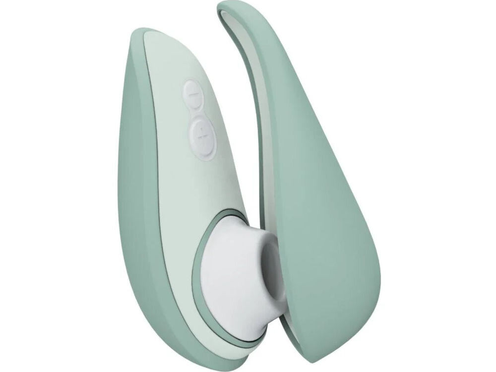 WOMANIZER Liberty 2 Sage bezdotykowy masażer łechtaczki masażer etui przyciski białe elementy białe tło technologia Pleasure Air intensywna stymulacja wykorzystanie pulsującego powietrza delikatnie masowana łechtaczka redukuje ryzyko nadmiernej stymulacji dłuższa komfortowa przyjemność niezapomniane wrażenia