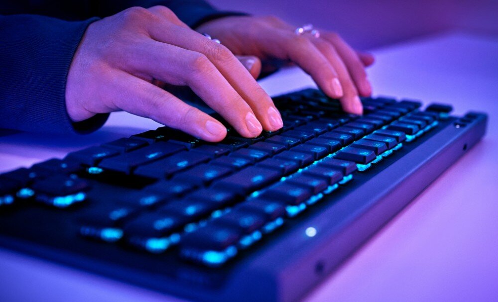 Klawiatura LOGITECH G515 Lightspeed TKL Czarny cechy zalety przeznaczenie