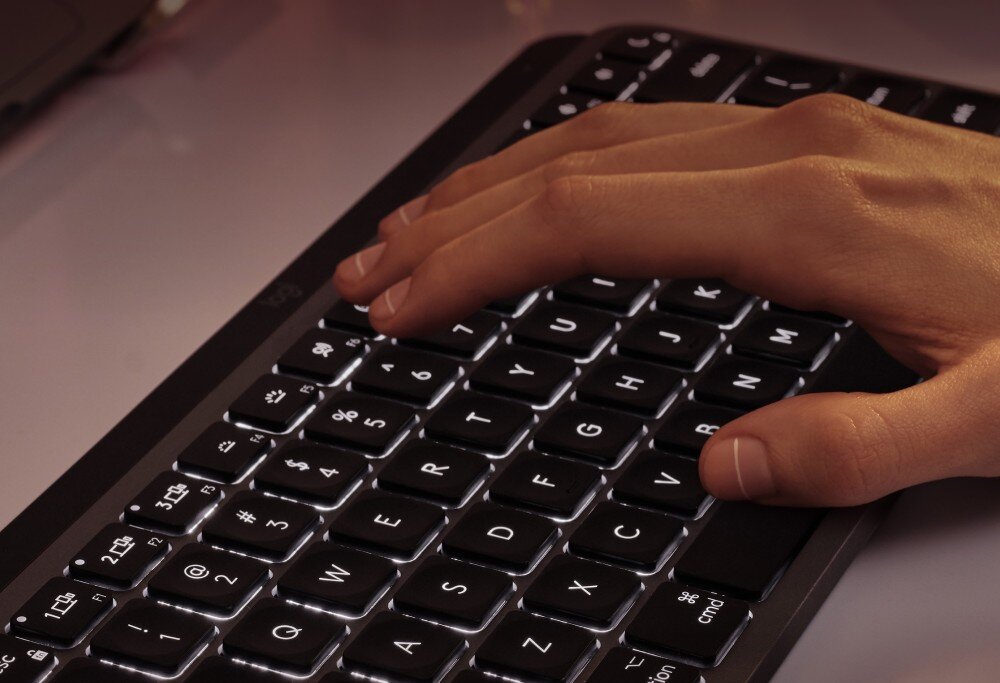 Klawiatura LOGITECH MX Keys Mini for Mac Szary klawisze głośność