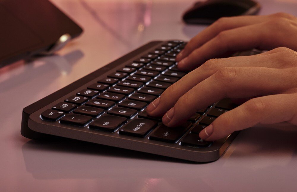 Klawiatura LOGITECH MX Keys Mini for Mac Szary podświetlenie jasność aplikacja