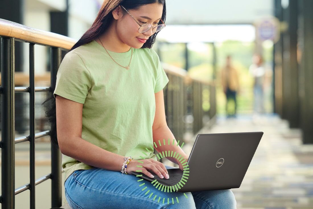 Laptop XPS 9345 - Doskonały obraz