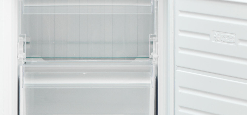 LODÓWKA WHIRLPOOL W55ZM 112 W 2 N pojemne wnetrze dwie szuflady model podblatowy niskie koszty