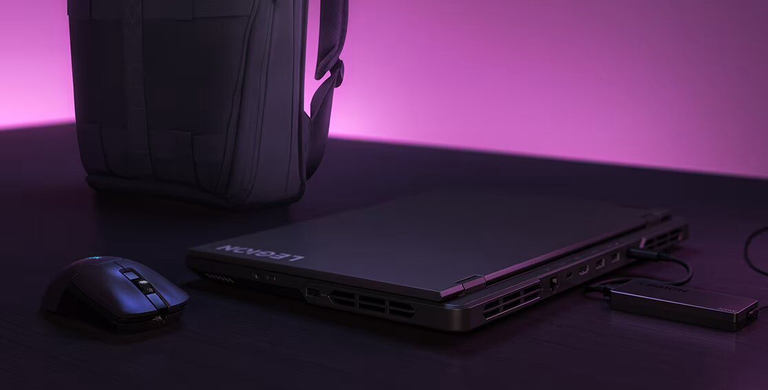 Laptop LENOVO Legion Pro 5 16ARX8 - Super Rapid Charge 