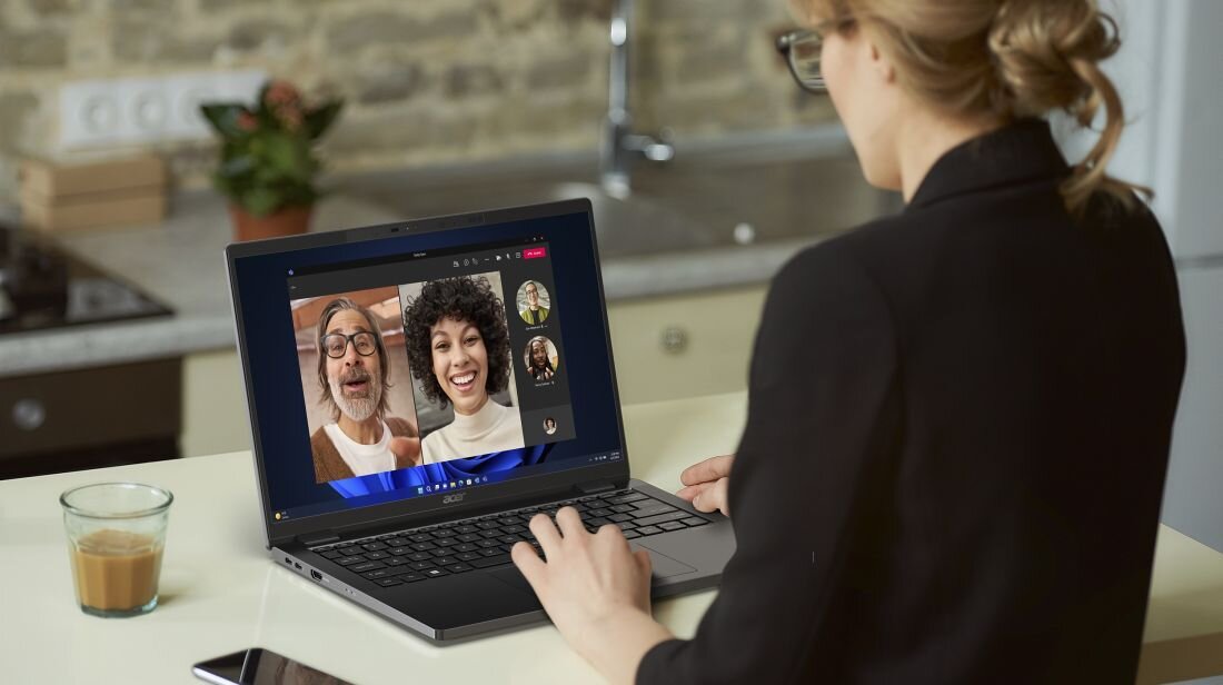 Laptop ACER TravelMate P6 - ACER PurifiedVoice