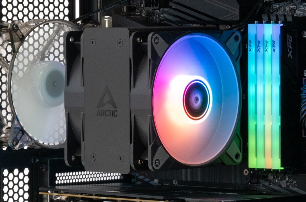 Komputer MAD DOG AMIRANI-A01WR32 R5-5600 32GB RAM 1TB SSD GeForce RTX3060 Windows 11 Home chłodzenie temperatura wentylatory