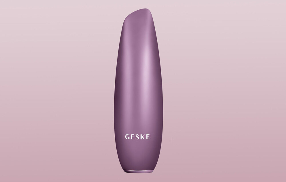 Magnetyczny peeling GESKE 5w1 Różowy skóra gotowa na nowy dzień delikatny masaż skóry technologia Youthful glow massage smartsonic pulsation wypoczęta i pozbawiona oznak starzenia skóra