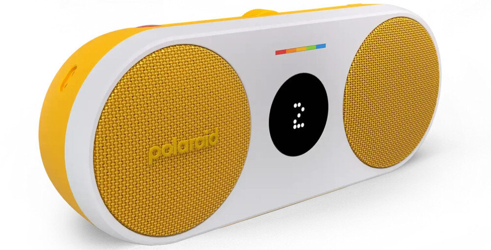 Głośnik mobilny POLAROID P2 20W dźwięk stereo muzyka, głośnik po skosie na białym tle