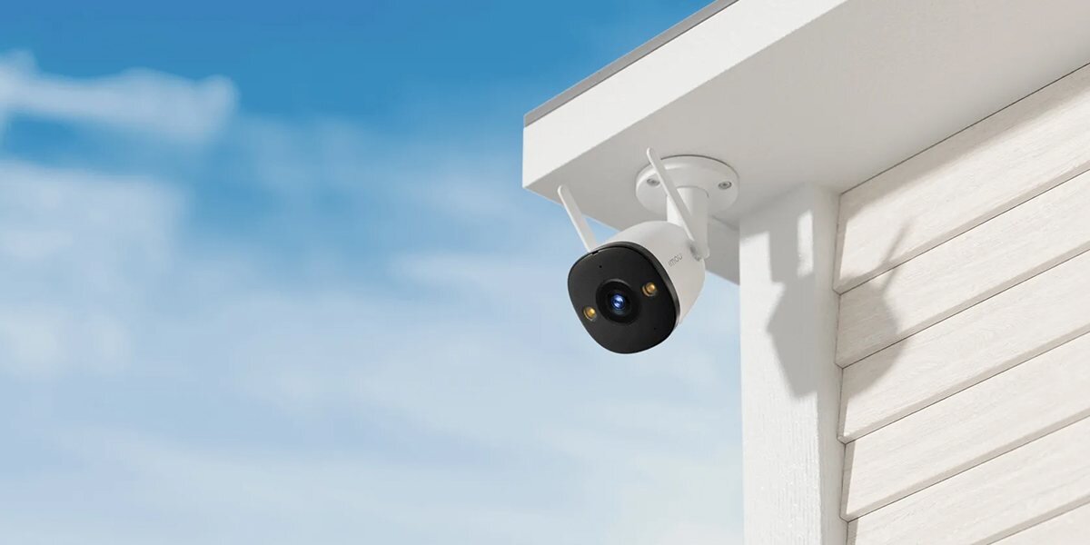 Kamera IMOU Bullet 2E 5MP Zewnętrzna, Wi-Fi / LAN, monitoring, obraz, jakość, obserwacja, kamera zamontowany do podusfitki dachowej na zewnątrz