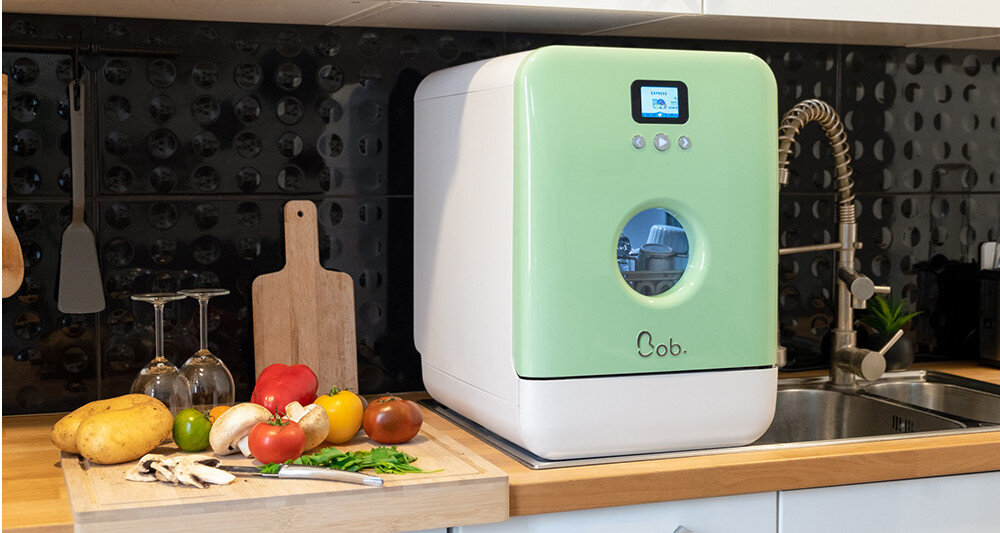 ZMYWARKA DAAN TECH BOB kompaktowa zielona niewielka konstrukcja do kamperów w podróż 2 komplety naczyń koszyk na sztućce 5 programów