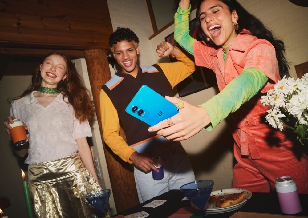 Smartfon ONEPLUS Nord CE 4 Lite Głośniki