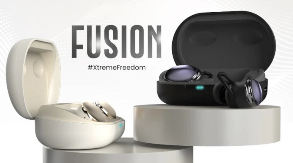 HiFuture FUSION Earbuds dokanałowe z wysoką jakością dźwięku, LDAC, ANC, dwie pary etui z funkcją ładowania ze słuchawkami w różnych stojące na postumentach