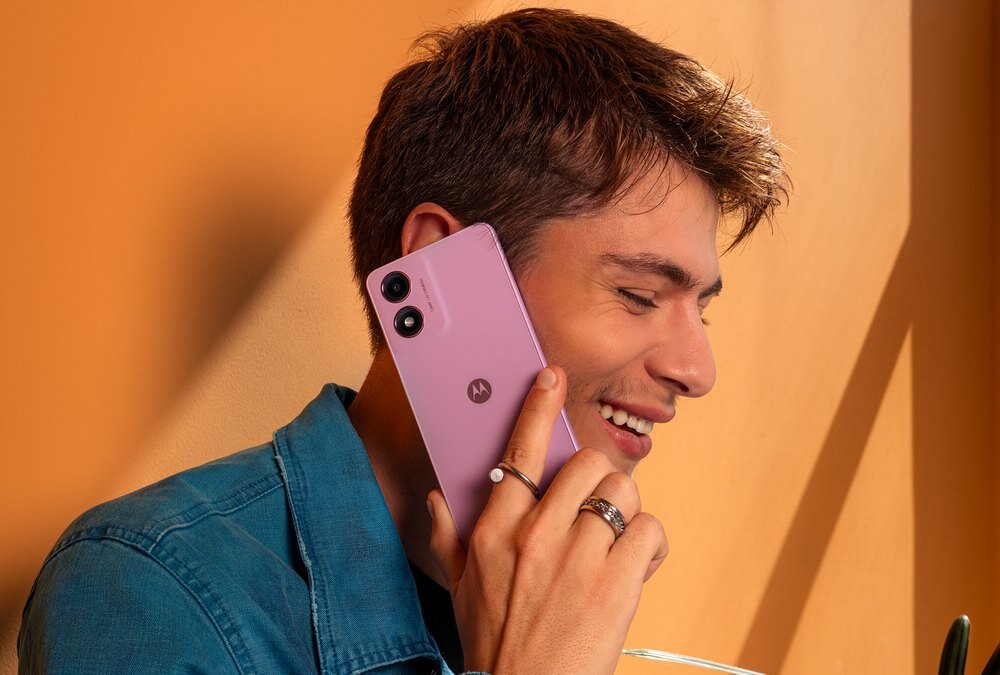 Smartfon MOTOROLA Moto E14 opis