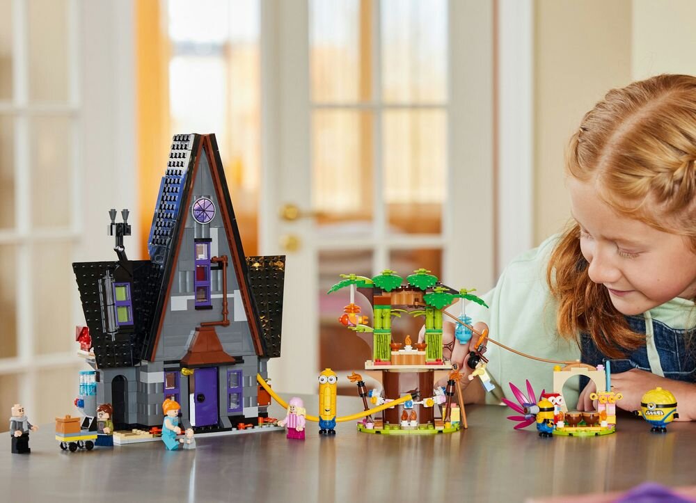 LEGO 75583 Despicable Me i Minions Rodzinna rezydencja Gru i minionków  film