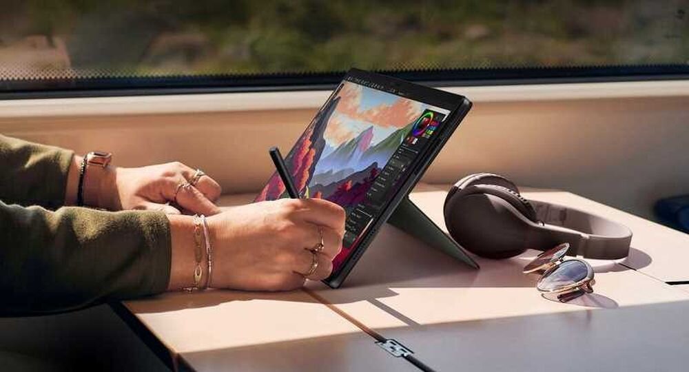 Laptop ASUS ProArt PZ13 - Laptop