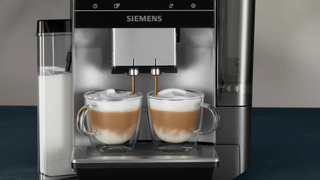 Ekspres SIEMENS EQ700 TQ717R03 Stal ciemna oneTouch DoubleCup jedna kawa dwie kawy jednocześnie możliwości latte macchiato kremowe cappuccino espresso