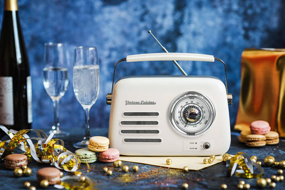 Radio VINTAGE CUISINE Chrom Kremowy Funkcja Bluetooth możliwości radio muzyka