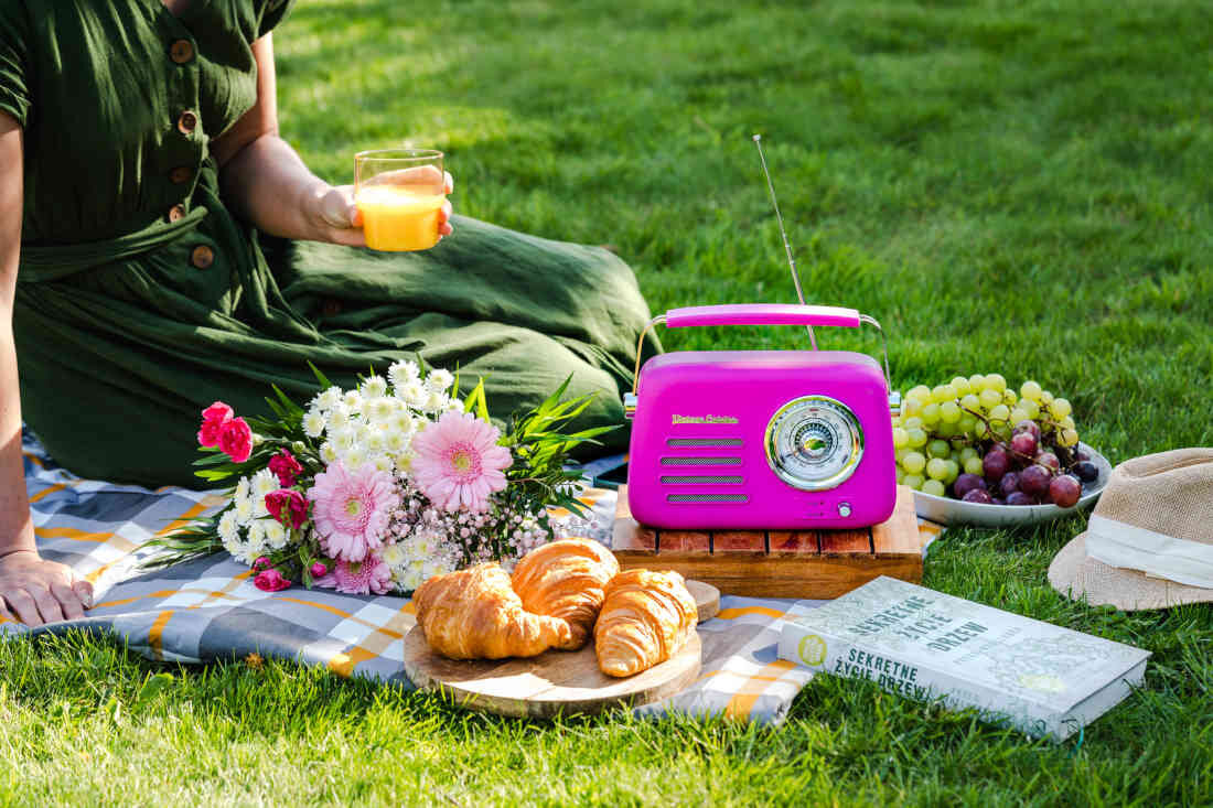 Radio VINTAGE CUISINE Chrom Miętowy Funkcja Bluetooth możliwości radio muzyka