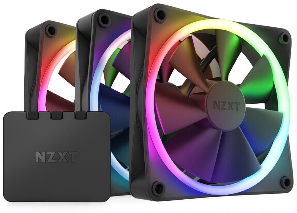 Wentylator NZXT F120 RGB PWM Trzy wentylatory komputerowe z kolorowym podświetleniem w kształcie pierścienia, stojące jeden za drugim, z czarnym kontrolerem i logo 'NZXT' na pierwszym planie