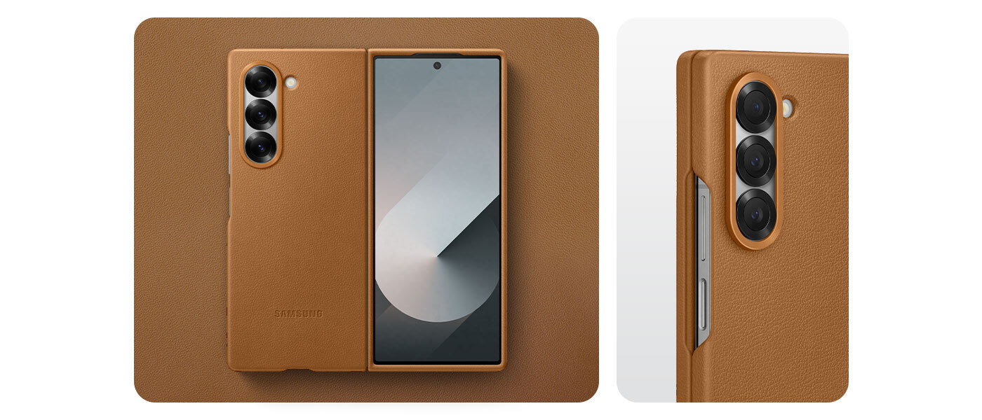 Etui Kindsuit w kolorze brązowym, telefon ułożony płasko na kawałku miękkiego materiału z wegańskiej skóry oraz zbliżenie telefonu i etui pokazujące, jak etui doskonale dopasowuje się do konturów i krawędzi telefonu.