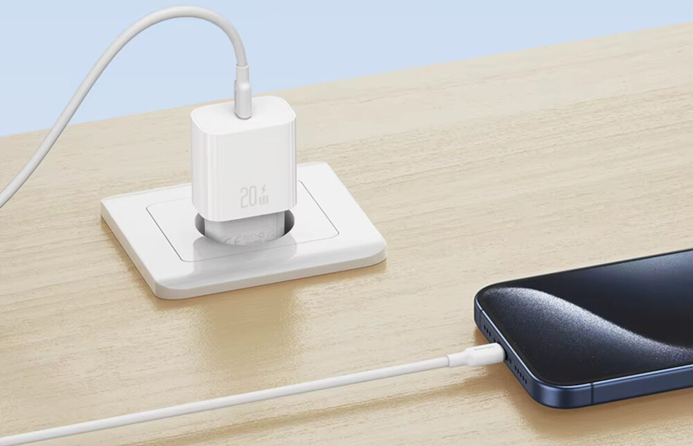 Ładowarka sieciowa USAMS T65 OYXLTZ02 20W Biały + Kabel UBS-C - Lightning, ladowarka podpieta do kontaktu i do smartfona, cieplo, temperatura pracy, odpornosc na cieplo, tworzywo abs, pc