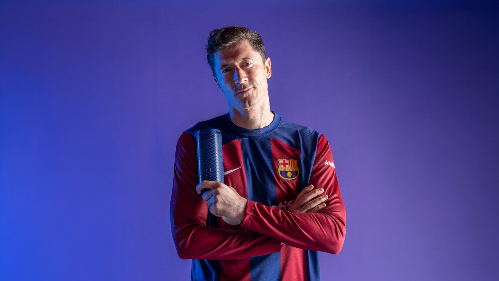 Głośnik mobilny AOC O1 FC Barcelona - podłącz nawet do 100 głośników bezprzewodowych