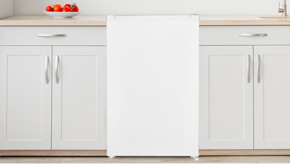 LODÓWKA SMITH&BROWN SFTTF-411-WE2 srebrna pojemność 109 litrów komora mrożenie szuflada owoce warzywa szklane półki