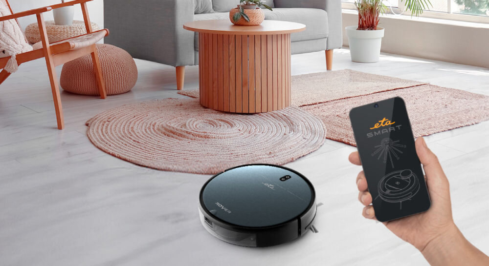 Robot sprzątający ETA Rover 124890010 30,5 x 30 x 7,7 cm funkcjonalność wygoda użytkowania efektywne sprzątanie aplikacja ETA SMART w języku polskim Apple Store Google Play za pomocą telefonu lub tabletu obsługuje sieć WiFi 2,4 GHz bezproblemowe połączenie szybkie intuicyjne zarządzanie sprzątaniem 