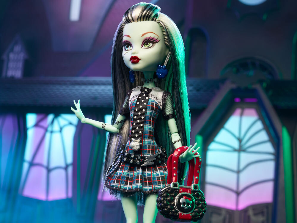 Lalka MONSTER HIGH Frankie Stein HGC31 zwierzątko strój