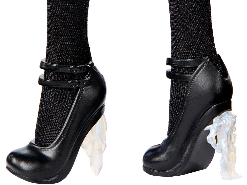 Lalka MONSTER HIGH X Wednesday Rave HXJ03 buty sople yeti