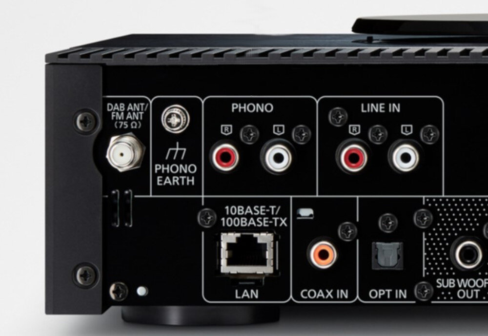 Technics ST-C100EG-K korektor gramofonowy MM wierność dźwięku odtwarzanie winyli, kadr na złącza - phono