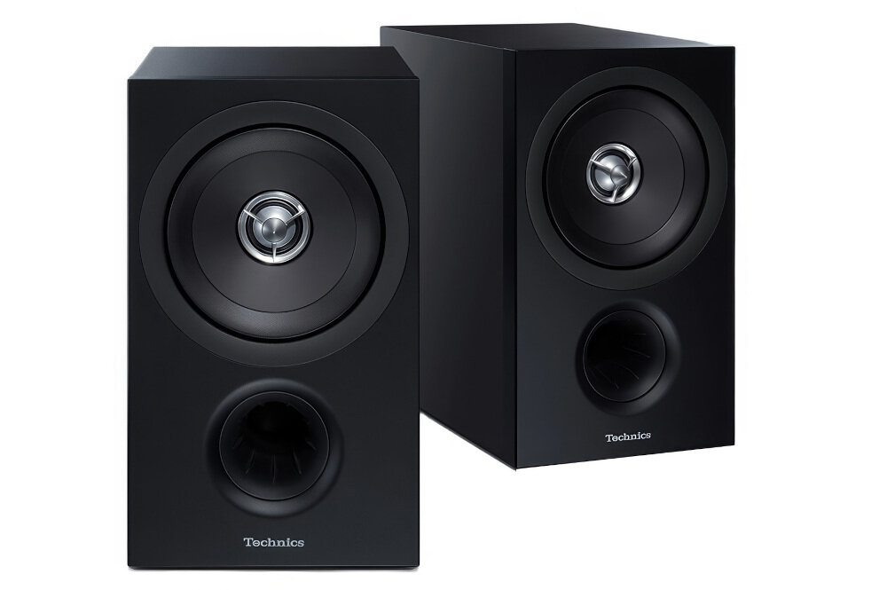 Kolumny głośnikowe TECHNICS SB-C600E kompaktowe brzmienie stereo, kolumny głośnikowe na białym tle