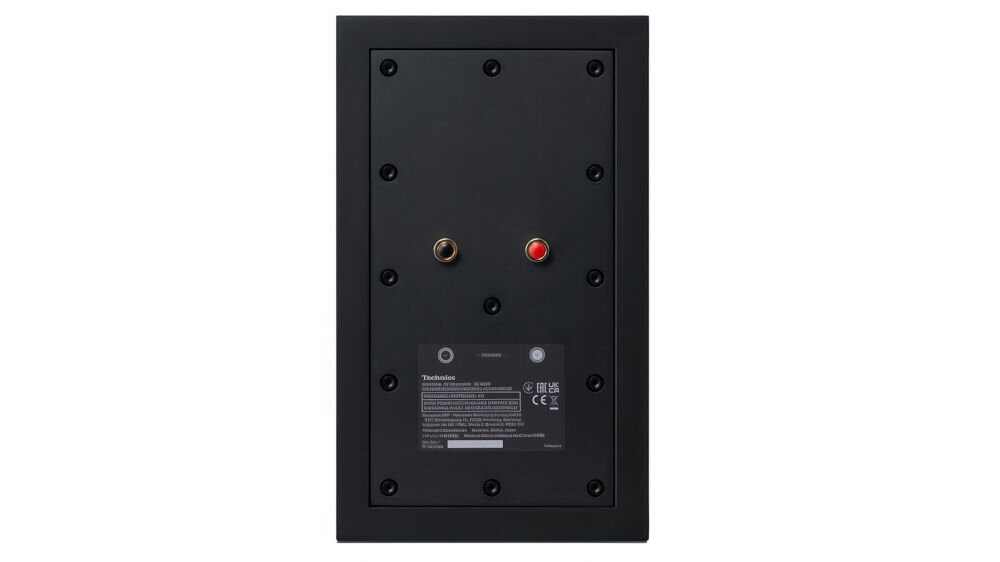 Kolumny głośnikowe TECHNICS SB-C600E MDF kompaktowa konstrukcja, kolumna głośnikowa od tyłu na białym tle