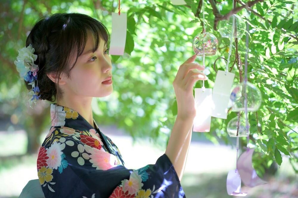 Portret i detal wykonane obiektywem SIGMA 90mm F2.8 DG DN I Contemporary 