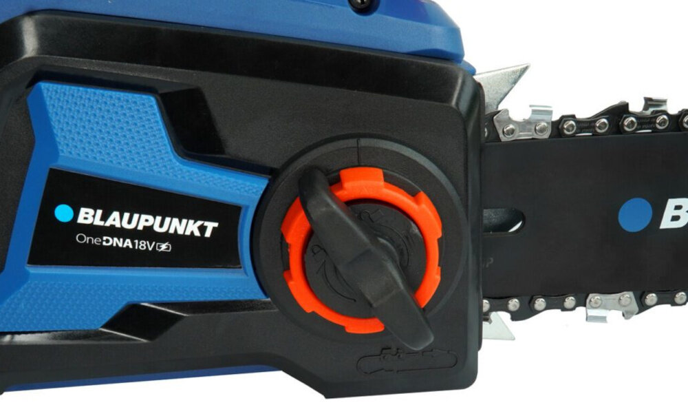 Piła akumulatorowa BLAUPUNKT CS4120 automatyczne smarowanie lancucha pojemnosc zbiornika oleju 0,2 l system SDS regulacja bez uzycia narzedzi