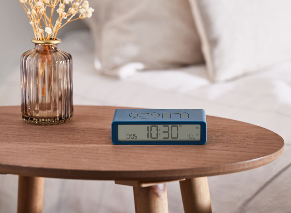 Budzik LEXON Flip Classic sterowanie ruch, ko